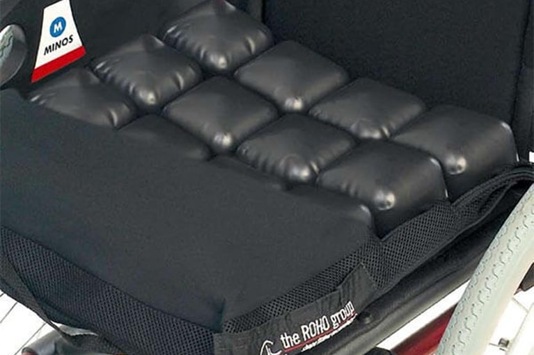 roho-mosaic-wheelchair-cushion-min